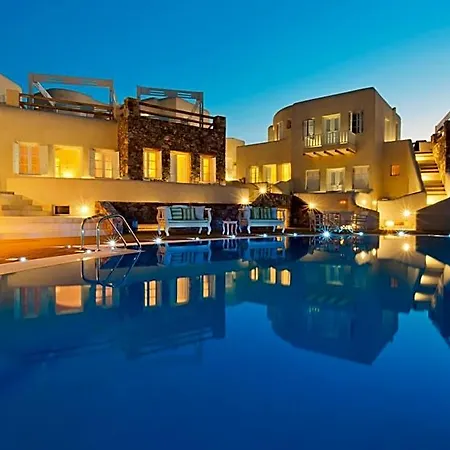 Aspalathras White 4* Folegandros Town